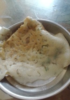 રવા ઢોસા (Rava Dosa Recipe In Gujarati) રેસીપી મુખ્ય ફોટો