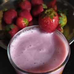 Fresh Strawberry Milk Shakes A picture of Fresh Strawberry Milk Shakes.