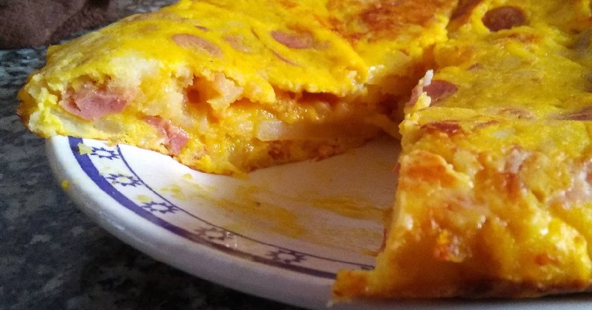 Tortilla con queso y salchichas Receta de Irene Cookpad