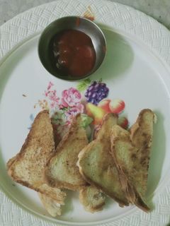 आलू के सैंडविच (aloo ke sandwich recipe in Hindi) रेसिपी मुख्य फोटो