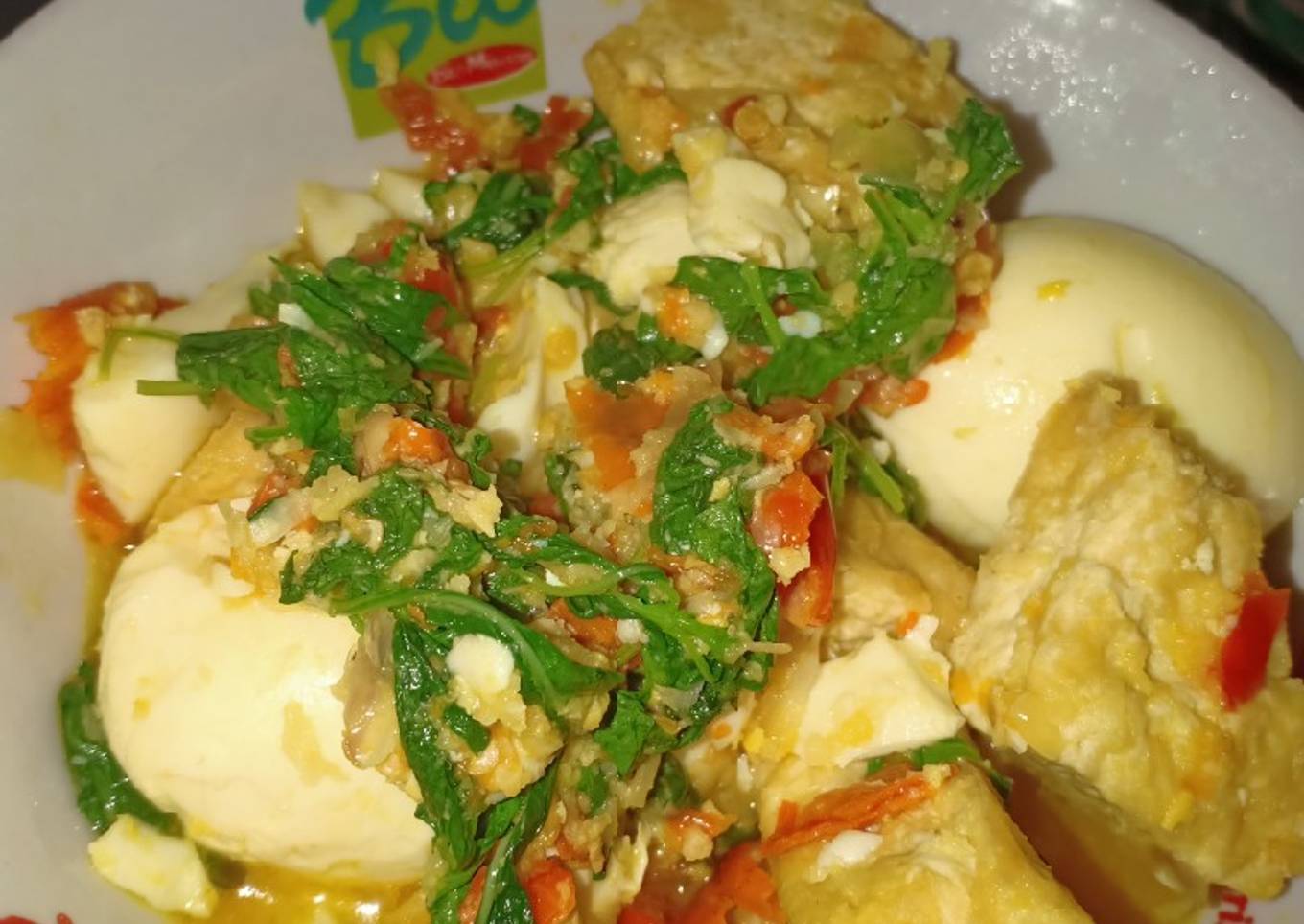 Rica Telor, Tahu plus Kemangi ala anak kos