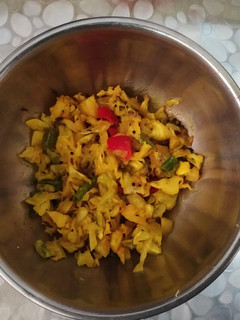 કોબી સંભારો(Cabbage Sambharo Recipe in Gujarati) રેસીપી મુખ્ય ફોટો