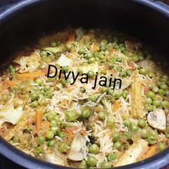 A picture of Vegetable pulao.
