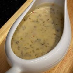 A picture of Mushroom sauce.