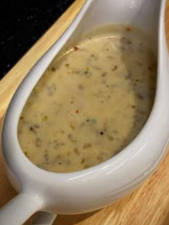 A picture of Mushroom sauce.