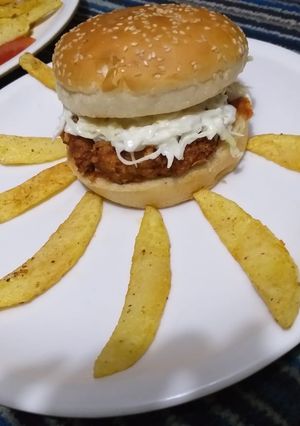 A picture of Crispy zinger burger.