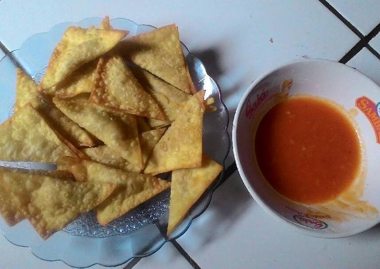 Pangsit Goreng Kornet