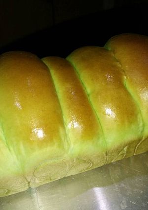 Foto resep Roti Tawar Santan Pandan Eggless