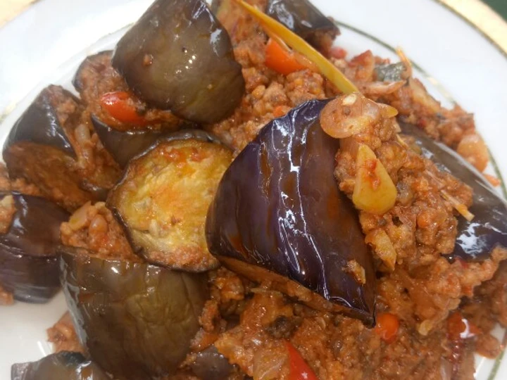 Langkah Mudah untuk Menyiapkan Resep Terong sambal oncom mercon yang Enak Banget Anti Ribet, Bikin Ngiler