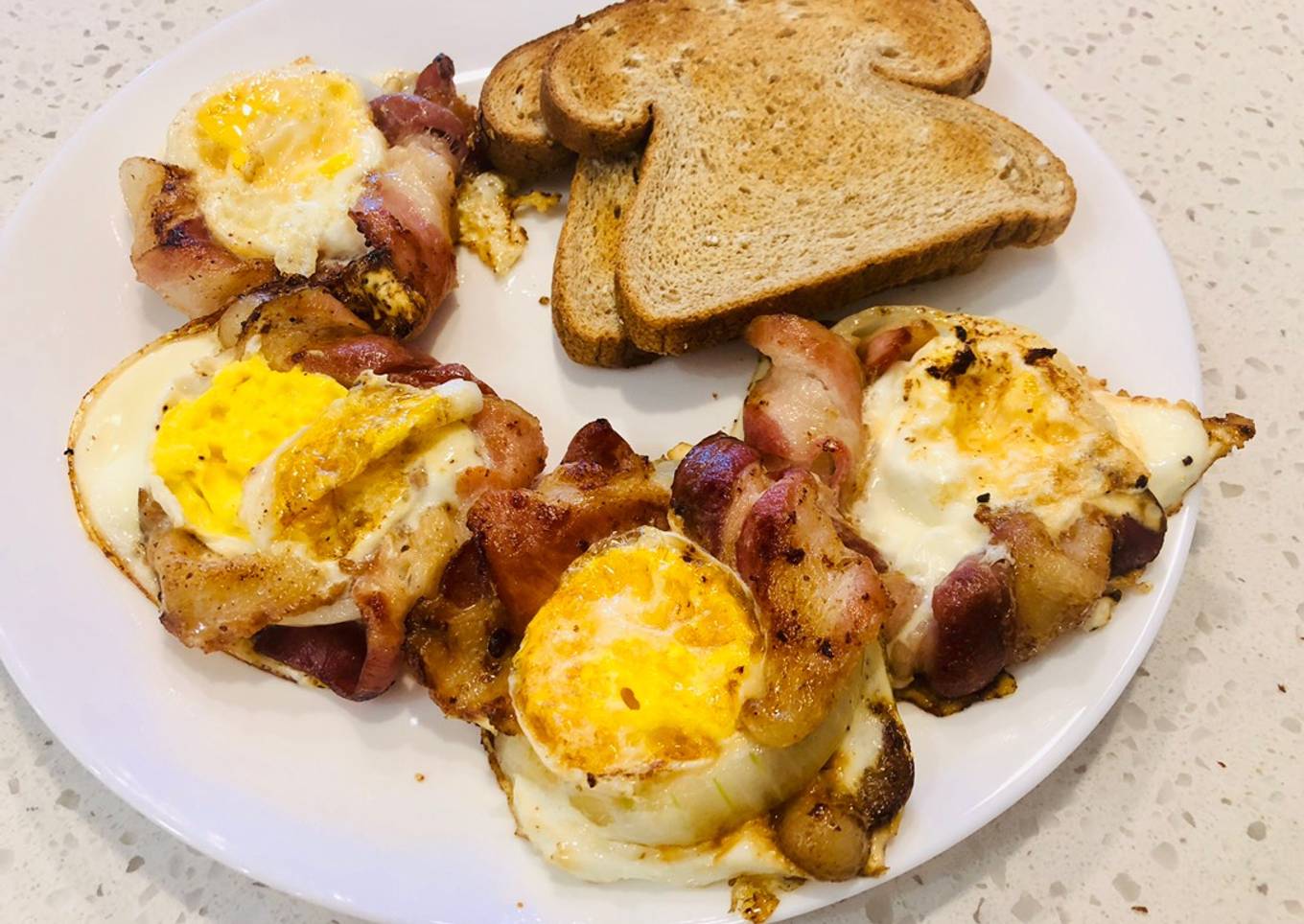 Bacon Egg Ring