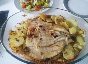 Foto principal de Corvina al horno con patatas