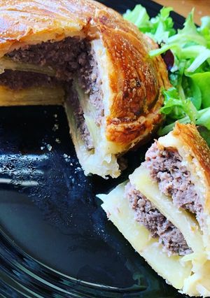 Une photo de Tourte viande pommes de terre 🥔