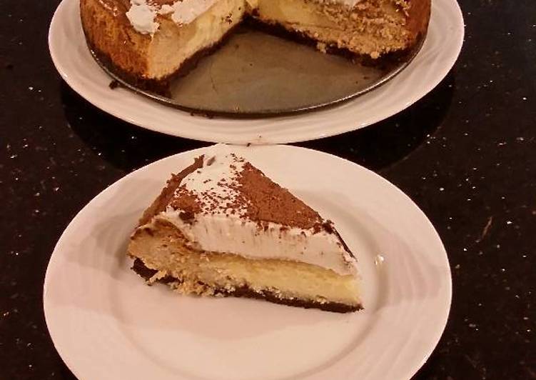 Vanilla / Peanut Butter Ice Cream Cake with a Crispy Crust and Whipped Cream Topping With Creamy Crispy Chicolate Bark Vanilla / Peanut Butter Ice Cream Cake with a Crispy Crust and Whipped Cream Topping With Creamy Crispy Chicolate Bark