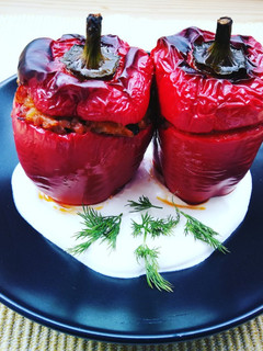 Una foto de Pimientos rellenos con hortalizas y arroz (horno)