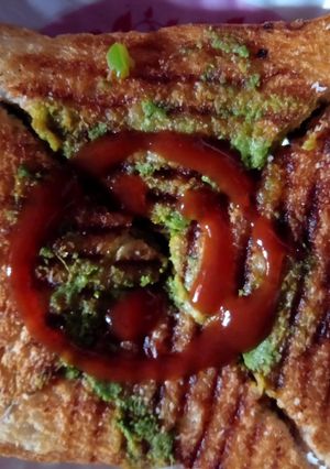 सैंडविच (sandwich recipe in Hindi) रेसिपी मुख्य फोटो