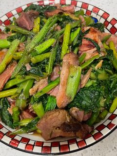 Hình của món Cải làn xào ham.