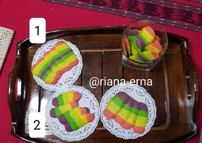 Panduan Masakan Resep Lidah kucing pelangi (Rainbow Cat's Tounge Cookies)