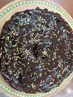 சாக்லேட் கேக் வித்தவுட் சாக்லேட் (Chocolate cake without chocolate recipe in tamil) செய்முறை முக்கிய புகைப்படம்