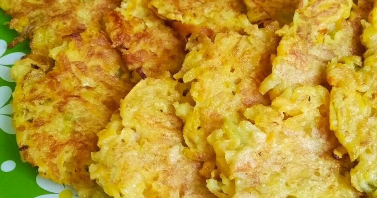 Тыквенные оладьи с манкой. Оладьи из крупы. Оладьи из тыквы и кукурузной крупы. Оладьи из тыквы и риса.