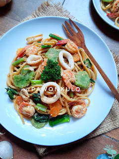 Foto resep Spaghetti Goreng Seafood
