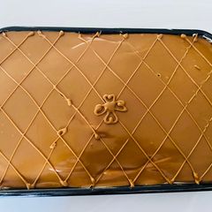 A picture of Whipping Cream Cake.