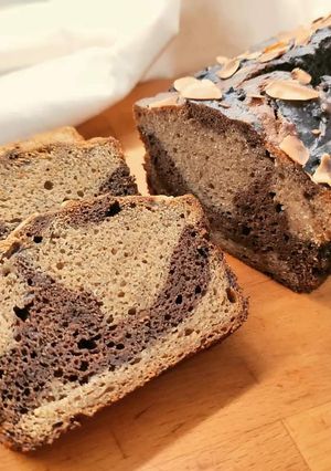 Foto di Banana bread marmorizzato all'arancia