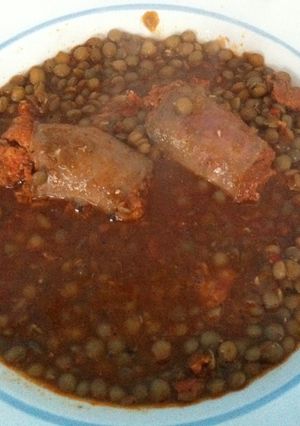 Una foto de Lentejas con longaniza