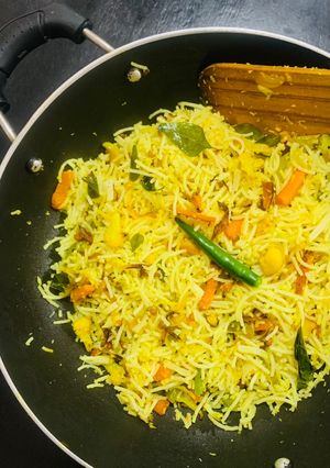 A picture of Rice Sevai Upma.