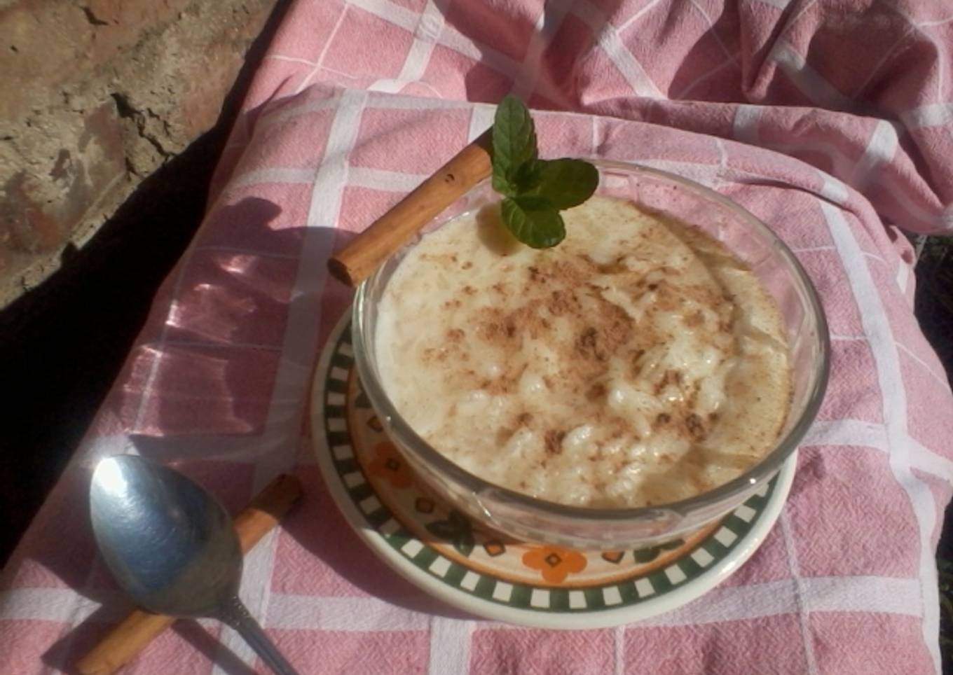 Arroz con leche... a la carta, yo elijo este...arroz con leche... con leche condensada y canela