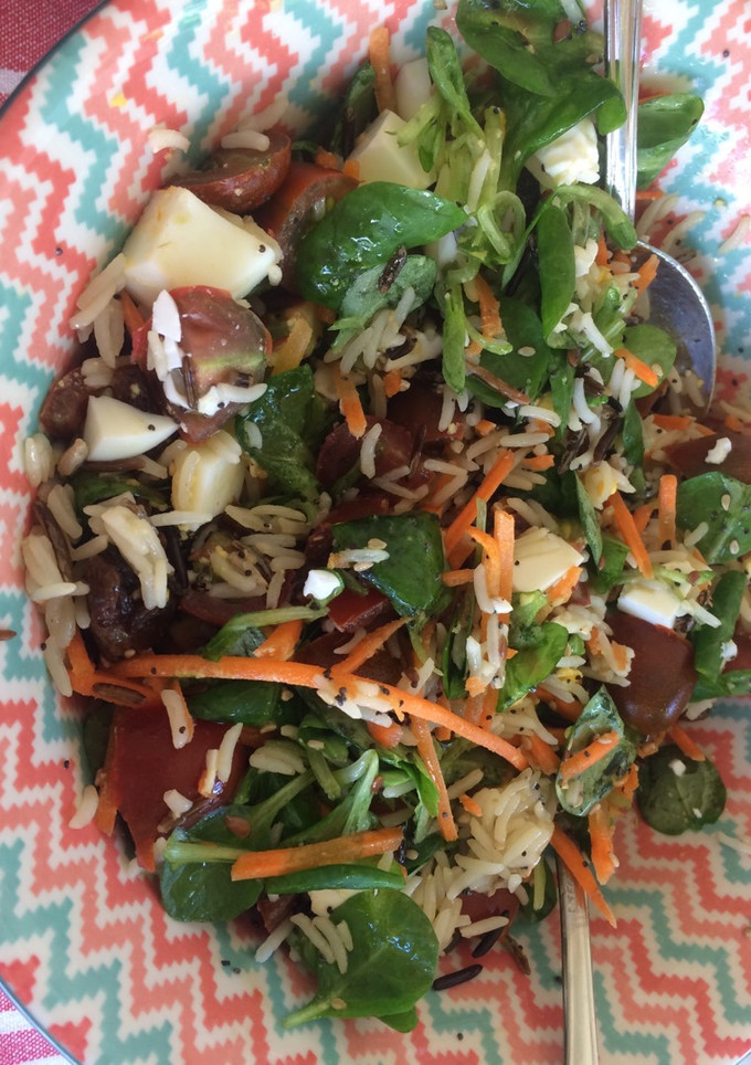 Una foto de Ensalada de arroz rapidísima