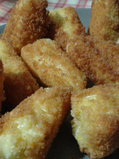 Una foto de Queso Camembert frito