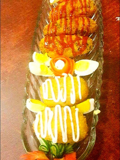 A picture of Chicken Correct Roll& Scotch egg 😋😋😋😋.