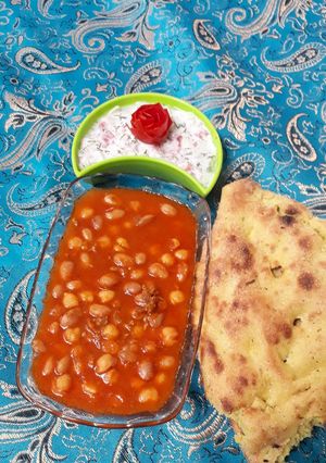 عکسی از دستور خوراک لوبیا و نخود با گوشت چرخ کرده