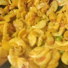 A picture of Veggie macaroni.