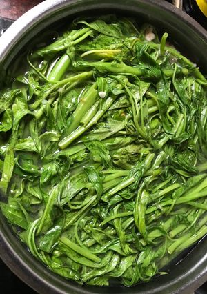 Hình của món Canh chua rau muống.