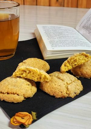 Una foto de 🍁🍂🫖 Galletitas azucaradas de calabaza especiadas - pumpkin spice sugar cookies 🫖🍂🍁