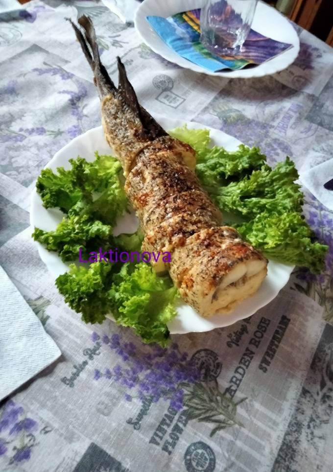 Фарширована щука