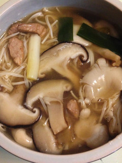 菇菇湯 的食譜成品照片