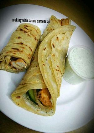 A picture of Chicken tikka roll paratha.