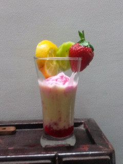 A picture of Banana Strawberry Smoothie.