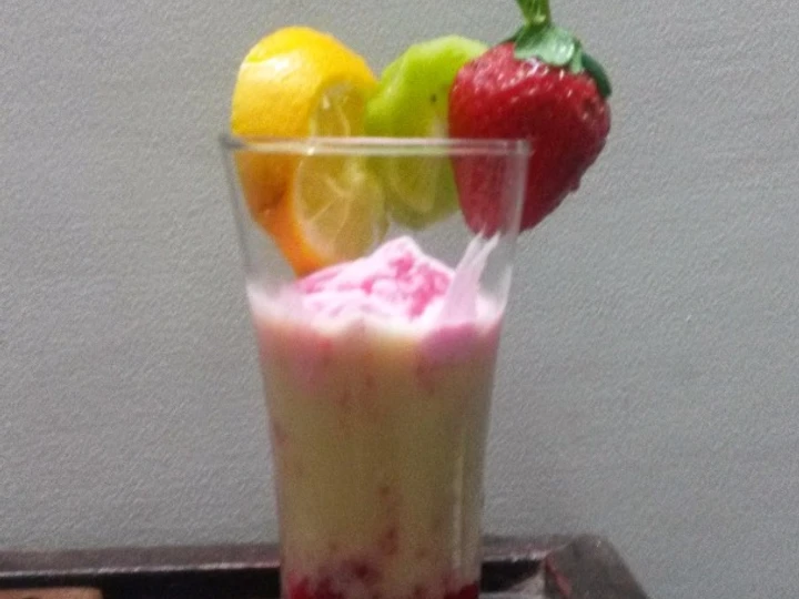 Easy Steps to Make Banana Strawberry Smoothie the Can Spoil the Tongue Can spoil the tongue