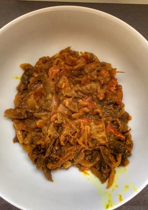 A picture of Baingan Bharta/ Aubergine Indian restaurant style.