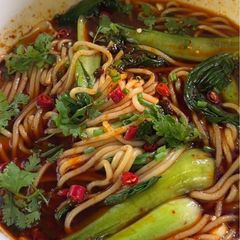 A picture of Sichuan Spicy & Sour Noodles 酸辣粉.
