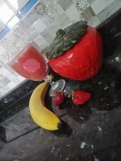 صورة لوصفة عصير الفراولة والموز 🍓🍌