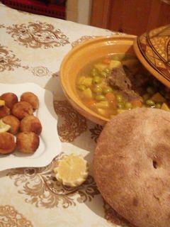 صورة لوصفة طاجين الزيتون بالبطاطا 😘😘
