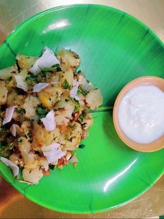 उपवासाची बटाट्याची भाजी रेसिपी चे मुख्य फोटो