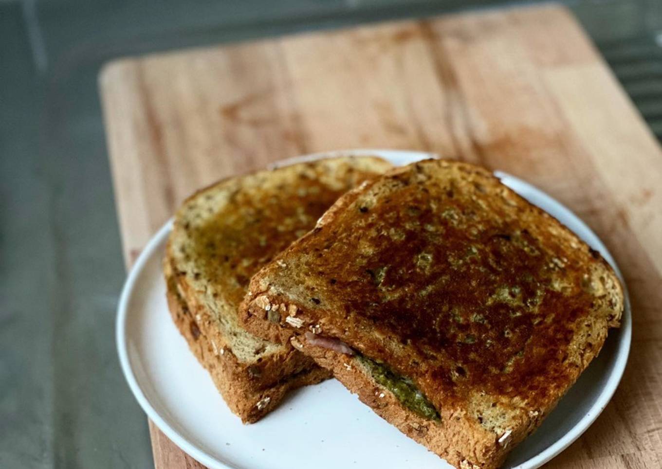 Croque-Monsieur Pesto-Moza