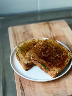 Une photo de Croque-Monsieur Pesto-Moza