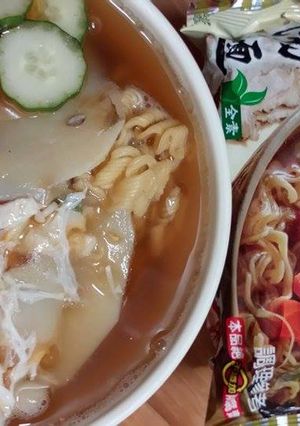 【味王泡麵創意秀】當歸藥膳湯麵 的食譜成品照片