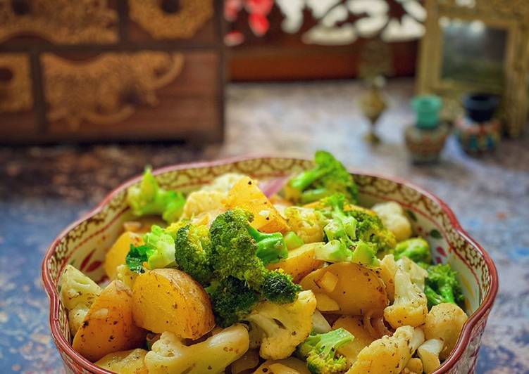 Resep Salad kentang &amp; sayur Anti Gagal